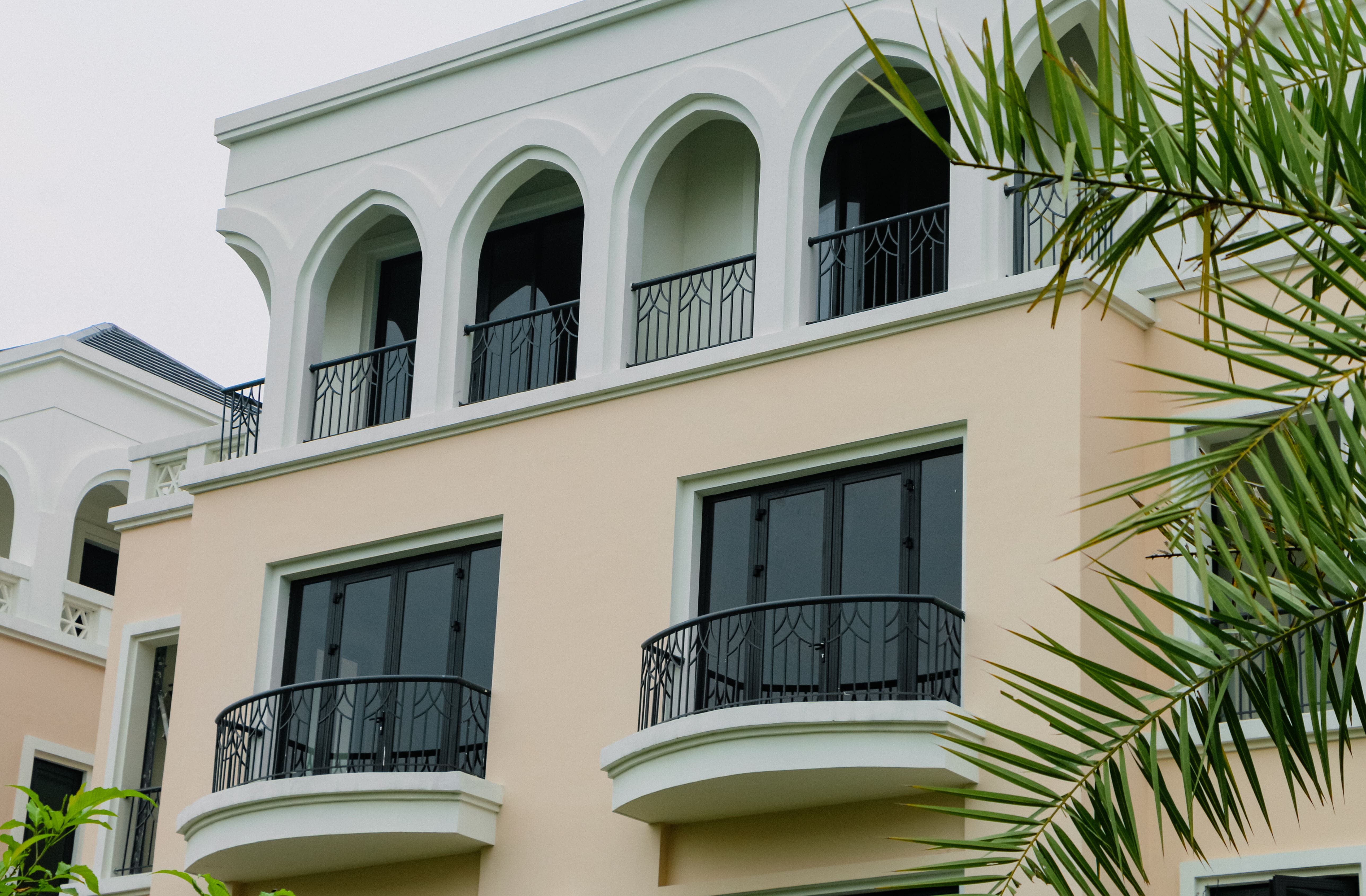 Bán biệt thự song lập Cọ Xanh 6 Vinhomes Ocean Park 2 The Empire, ngay cạnh khối thương mại dịch vụ - DT: 180m2 2
