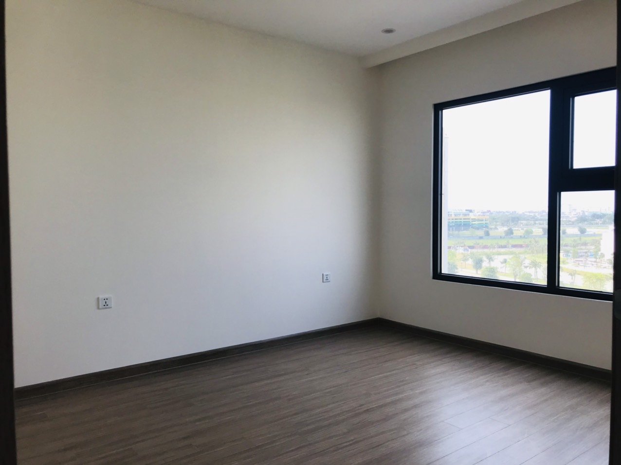 Bán căn 3 ngủ tầng cao tầm nhìn đẹp tòa S1.05 Vinhomes Ocean Park 3