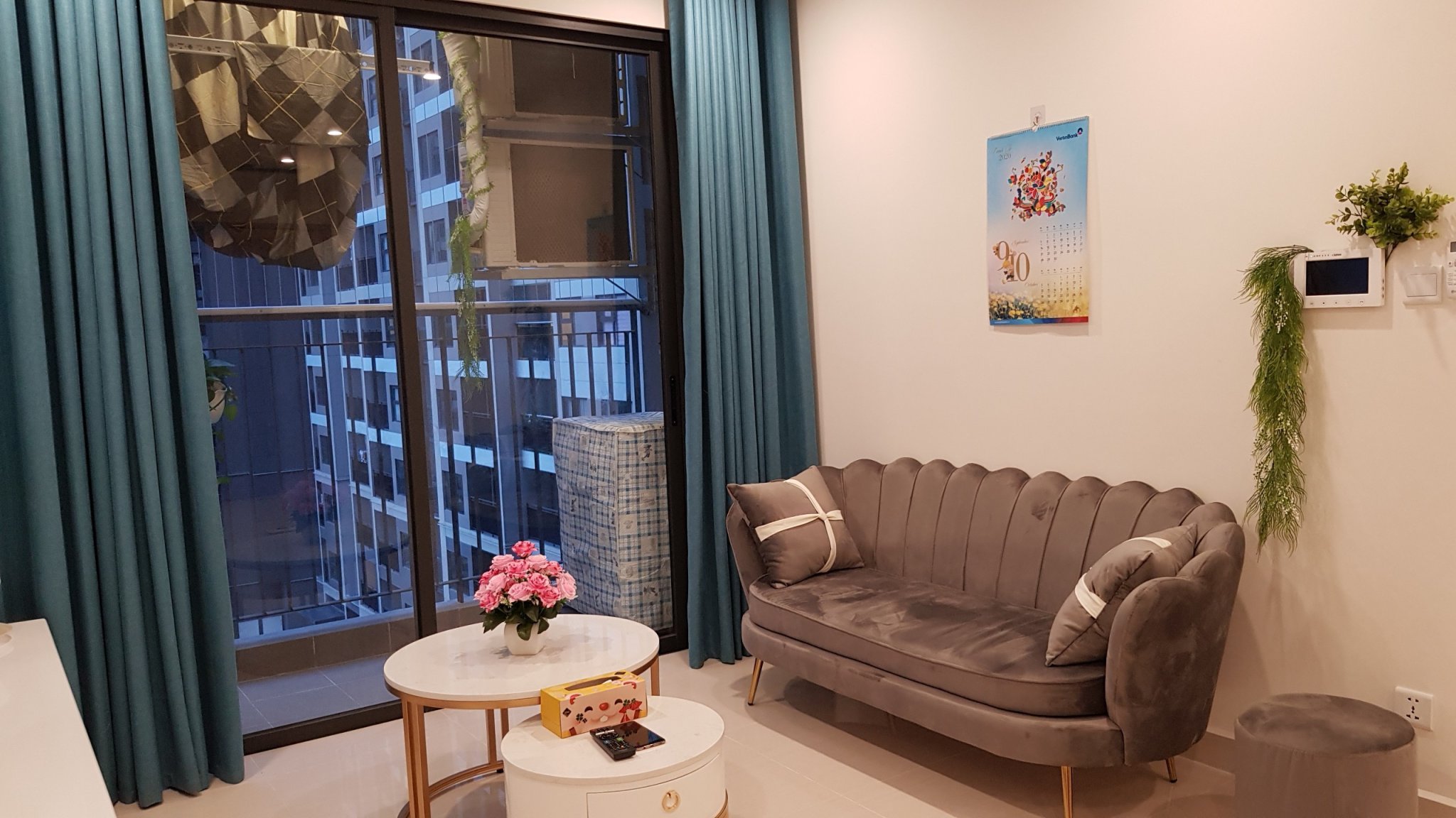 Bán Căn Hộ 1 PN + 1 Vinhomes Ocean Park 43m2 Giá 1.270 Bao Phí 2