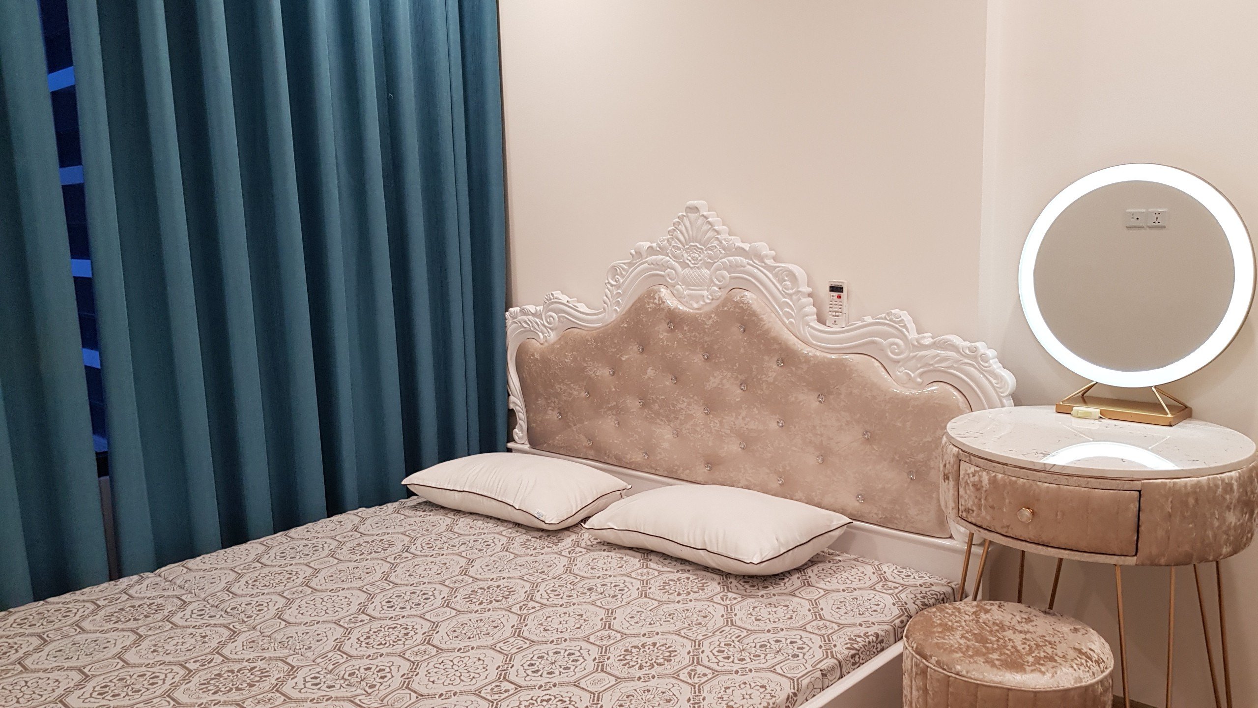 Bán Căn Hộ 1 PN + 1 Vinhomes Ocean Park 43m2 Giá 1.270 Bao Phí 4