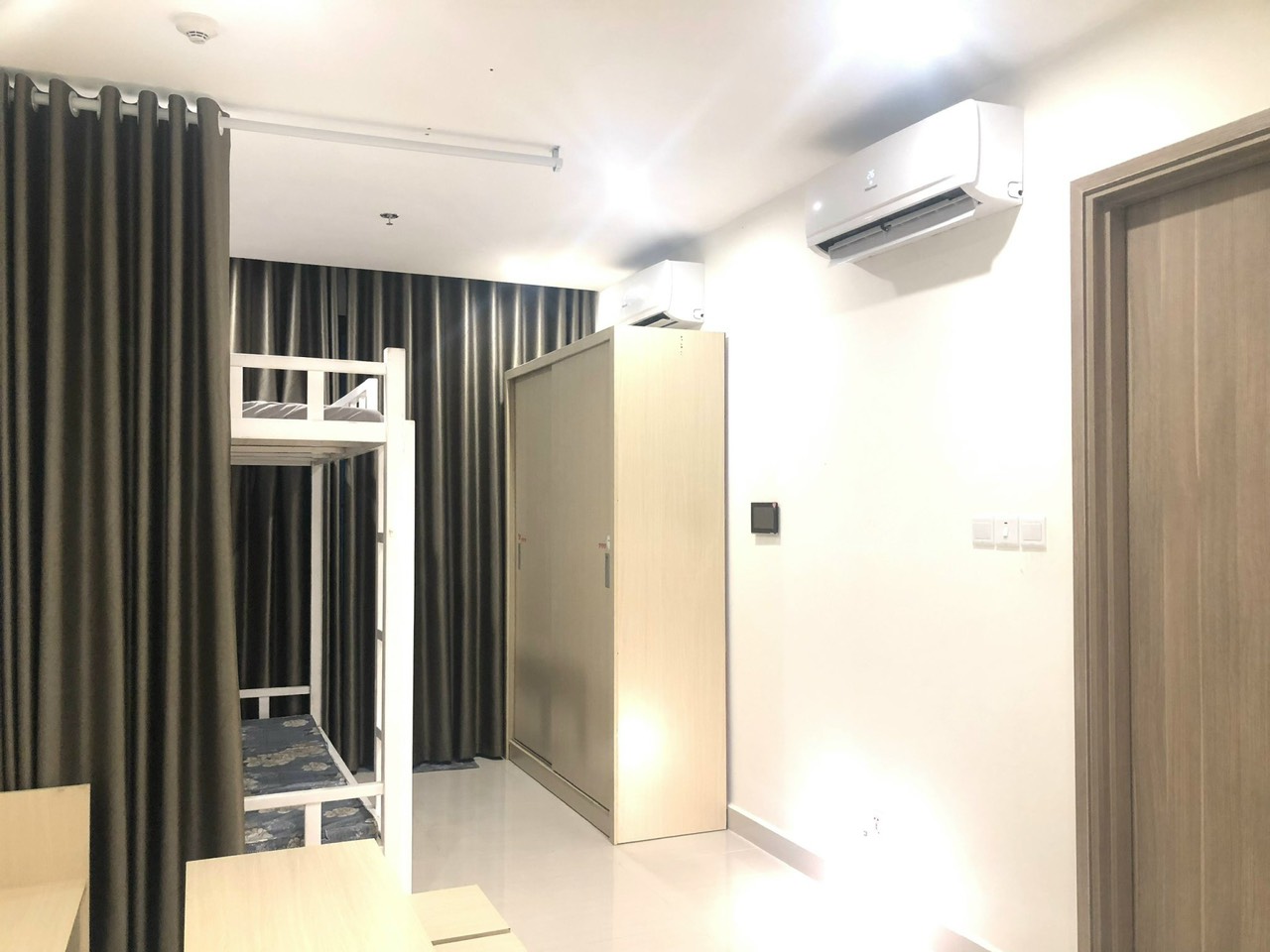 Bán căn hộ chung cư Vinhomes Ocean Park phân khu S1-08, tầng thấp , giá 1.050 tỷ không bao phí 4