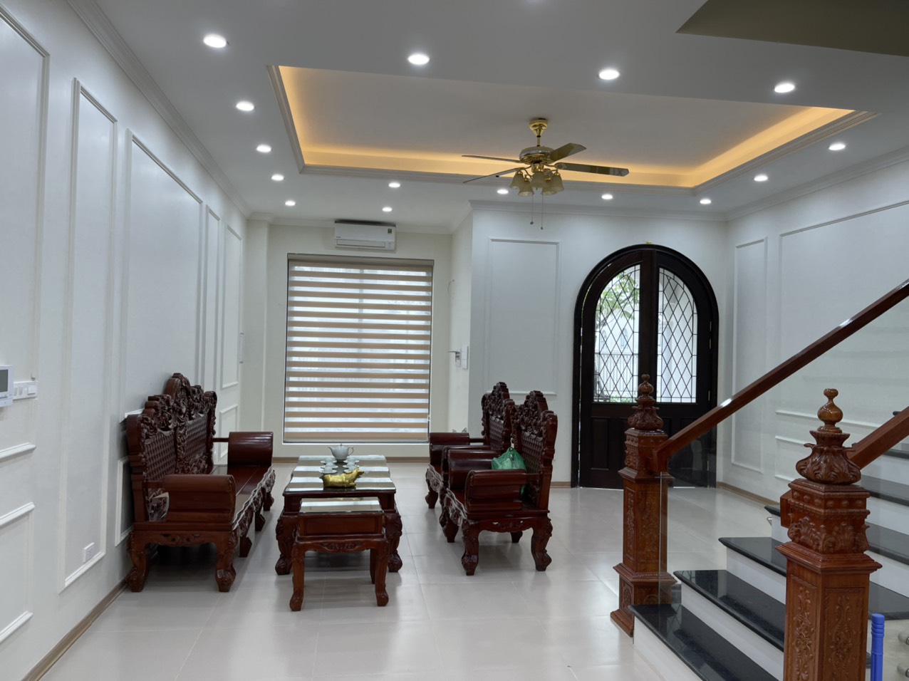 Bán nhanh biệt thự hoàn thiện 71m2 tại Tiểu khu San Hô Vinhomes Ocean Park 4