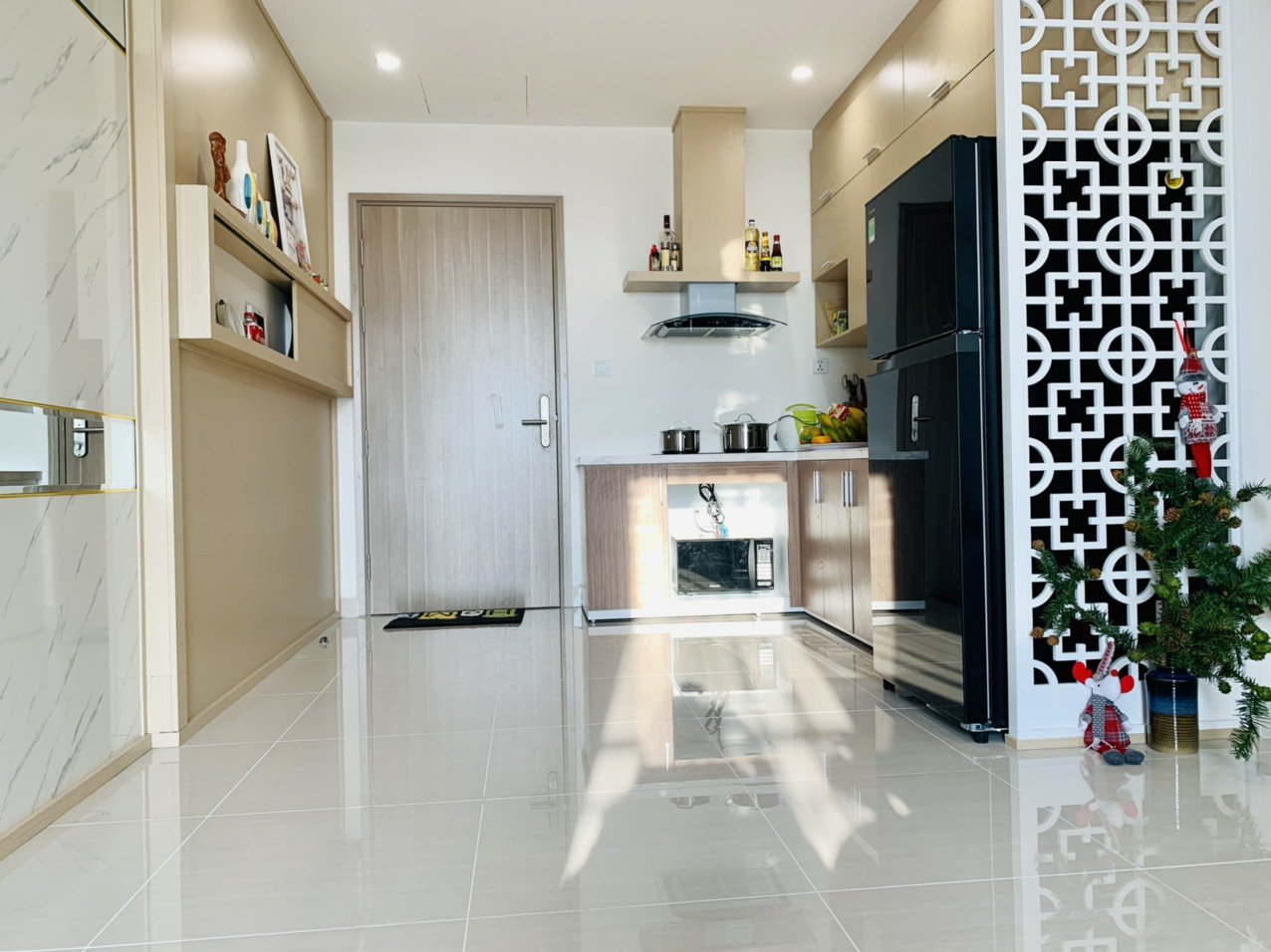 Bán nhanh căn hộ 2 ngủ tầng cao view thoáng tại S2.03 Vinhomes Ocean Park 3
