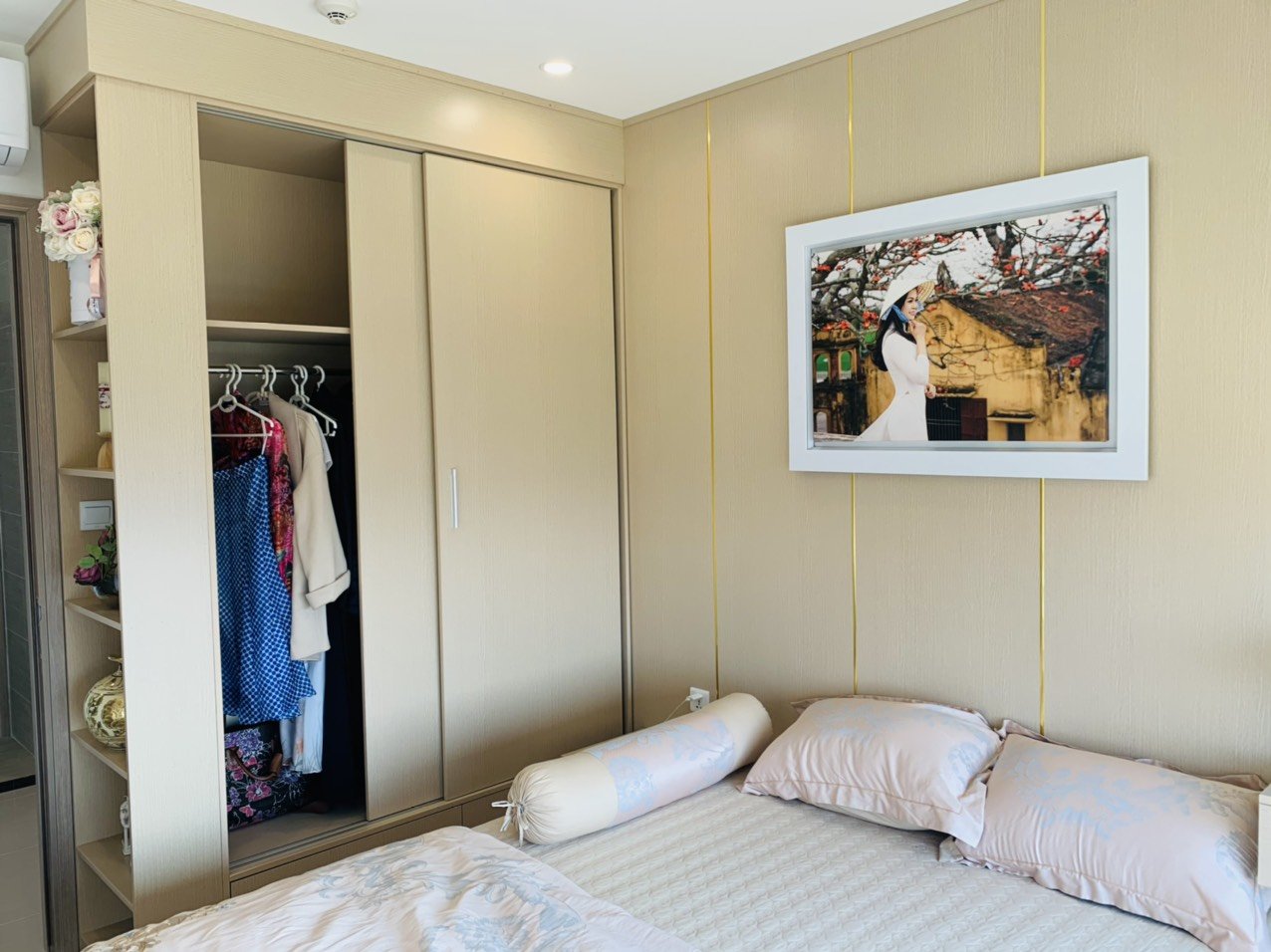 Bán nhanh căn hộ 2 ngủ tầng cao view thoáng tại S2.03 Vinhomes Ocean Park 5