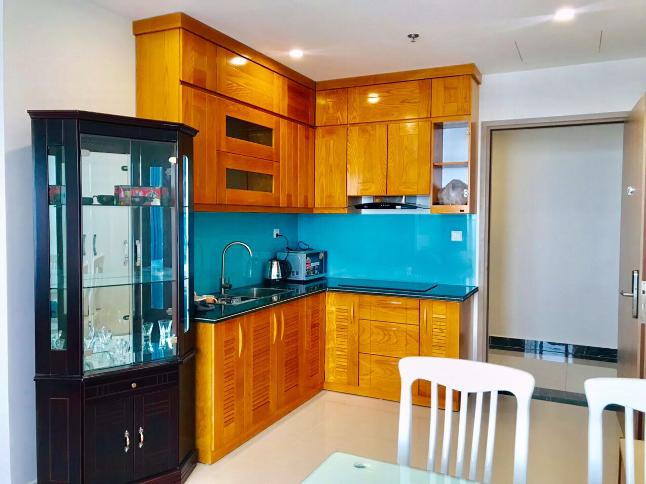 Căn hộ chung cư 2 ngủ cho thuê giá mềm tại Vinhomes Ocean Pack 4
