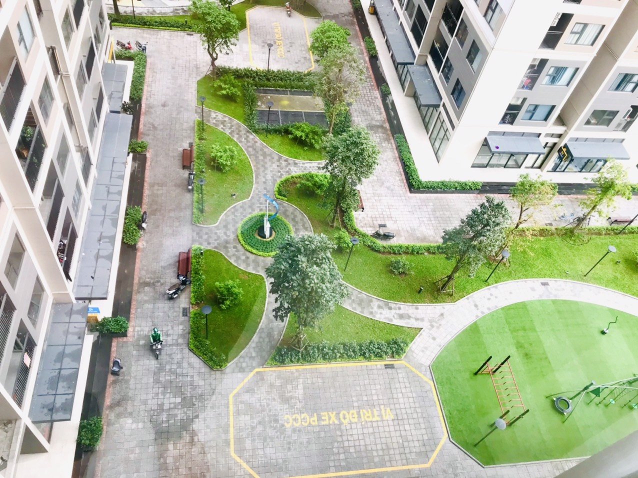 Chính chủ cần bán căn Studio giá rẻ view nội khu tầng cao Vinhomes Ocean Park 1