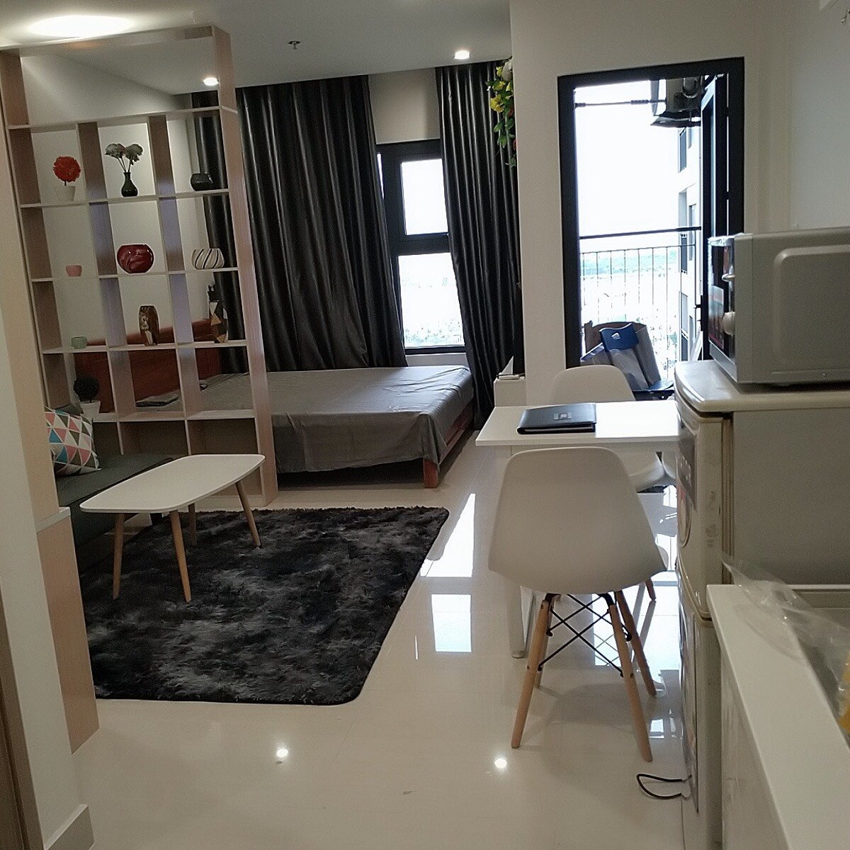 Chính chủ cho thuê căn Studio full đồ gá rẻ tại S2.01 Vinhomes Ocean Park 4