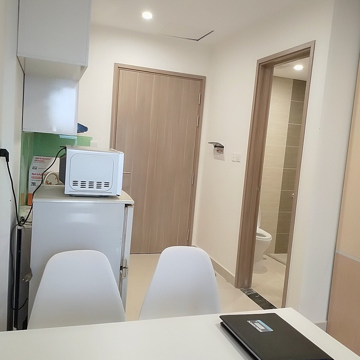 Chính chủ cho thuê căn Studio full đồ gá rẻ tại S2.01 Vinhomes Ocean Park 5