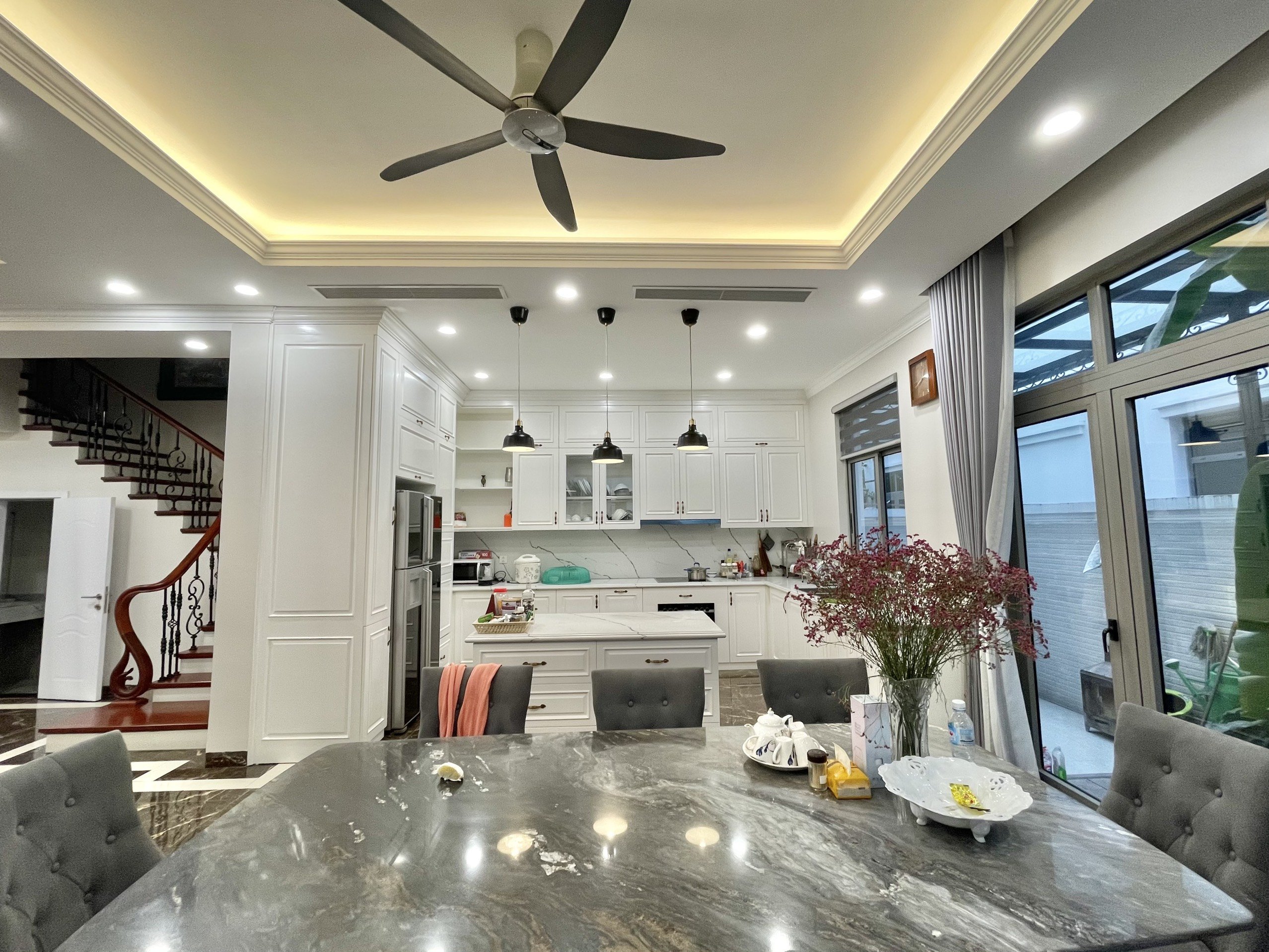 Cho thuê biệt thự song lập San Hô gần đại học Vin Uni Vinhomes Ocean Park 3