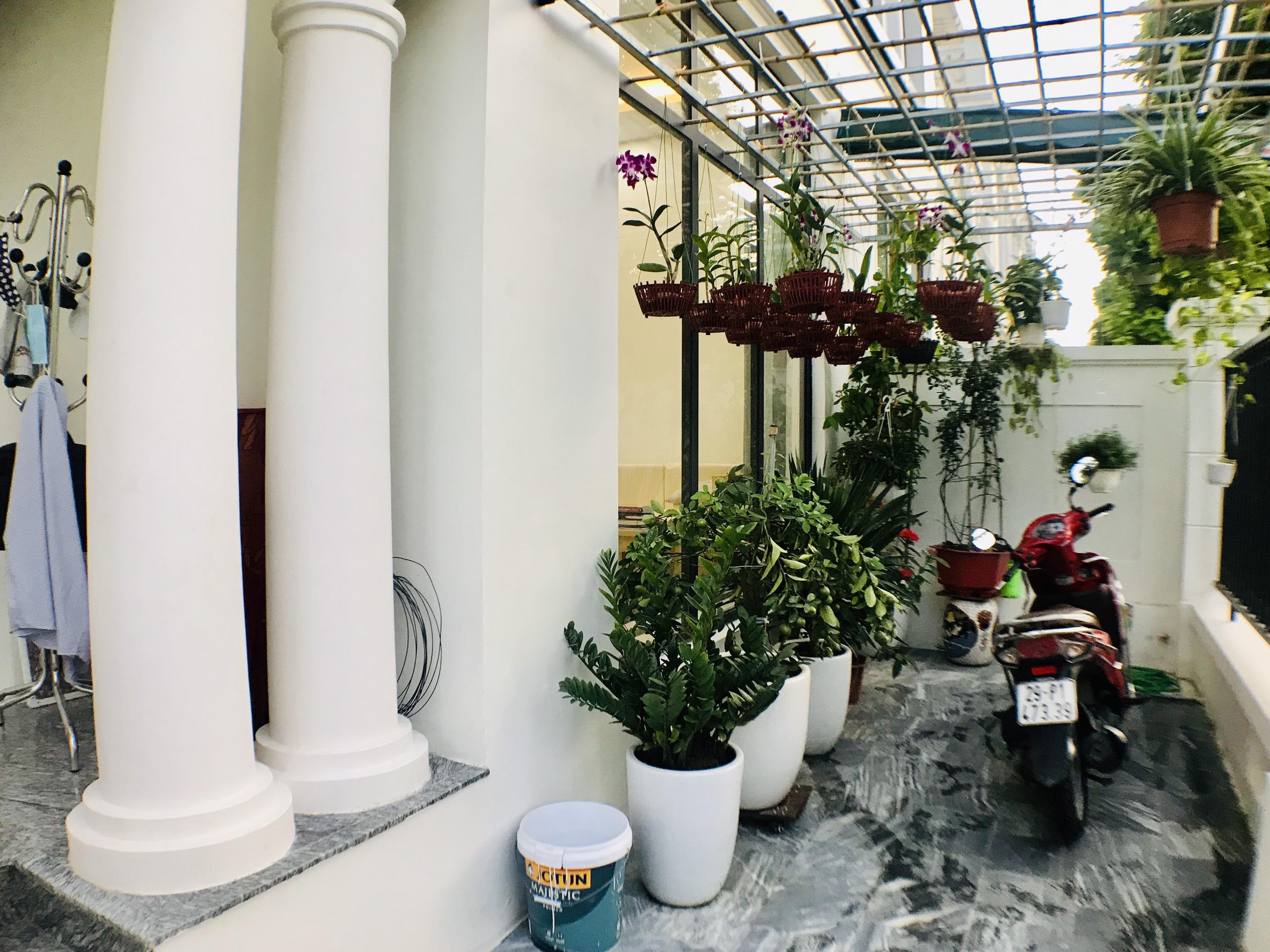 Cho thuê căn biệt thự đủ đồ đạc mới hoàn thiện khu Sao Biển Vinhomes Ocean Park 1