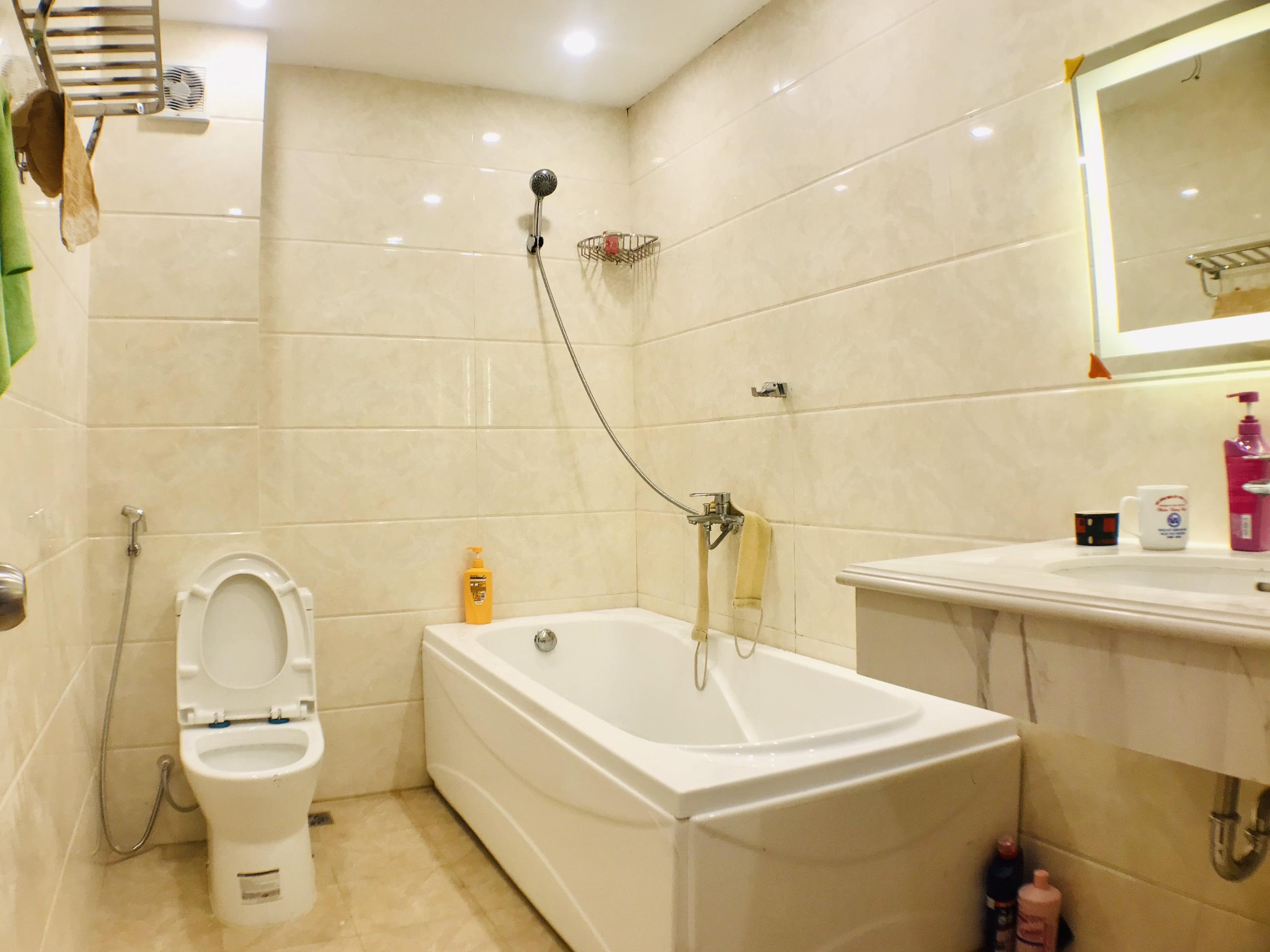 Cho thuê căn biệt thự đủ đồ đạc mới hoàn thiện khu Sao Biển Vinhomes Ocean Park 6