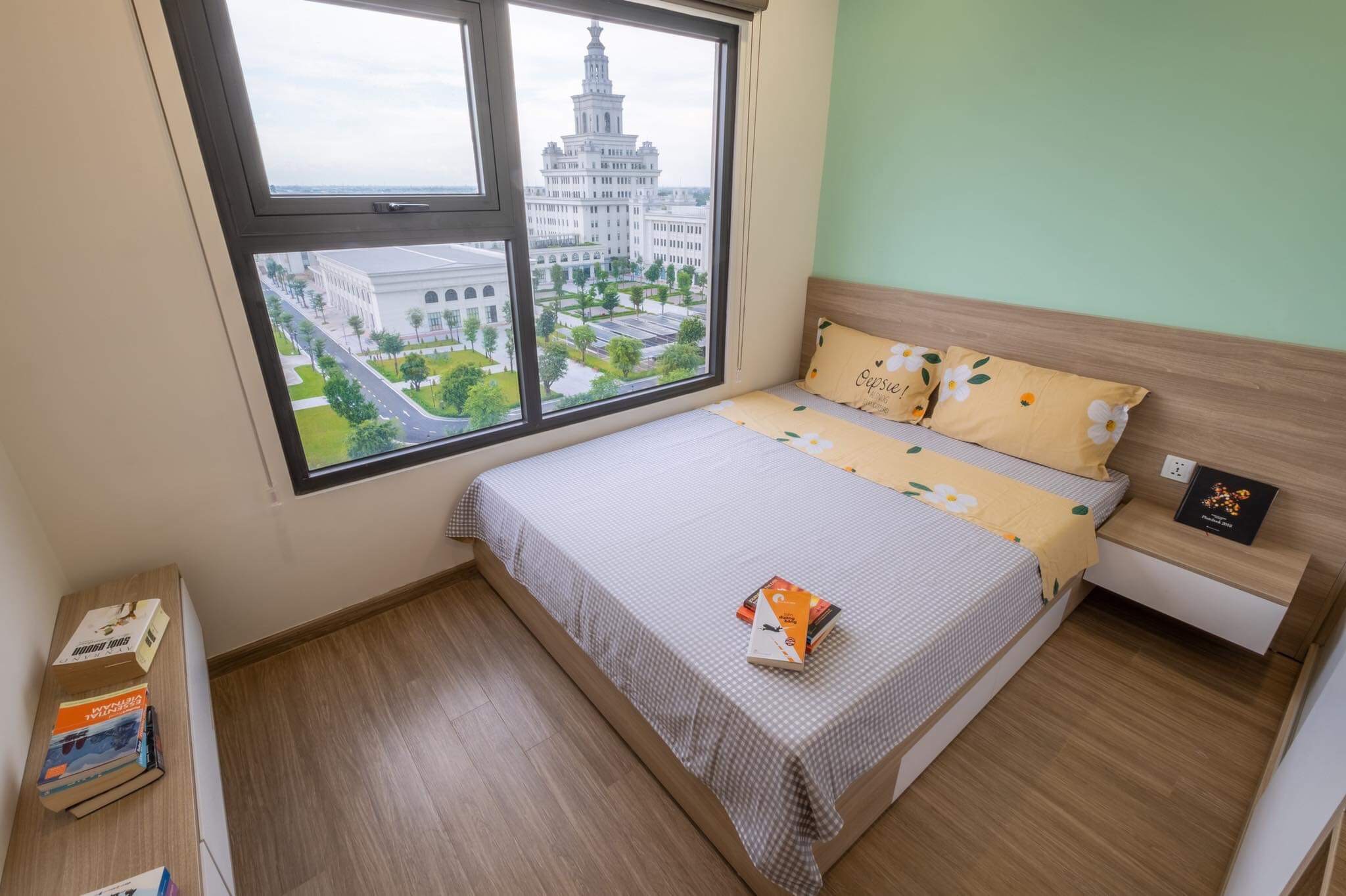 Cho thuê căn hộ 2 ngủ 2 vệ sinh view trực diện đại học Vin Uni hướng đông Nam thoáng mát 6