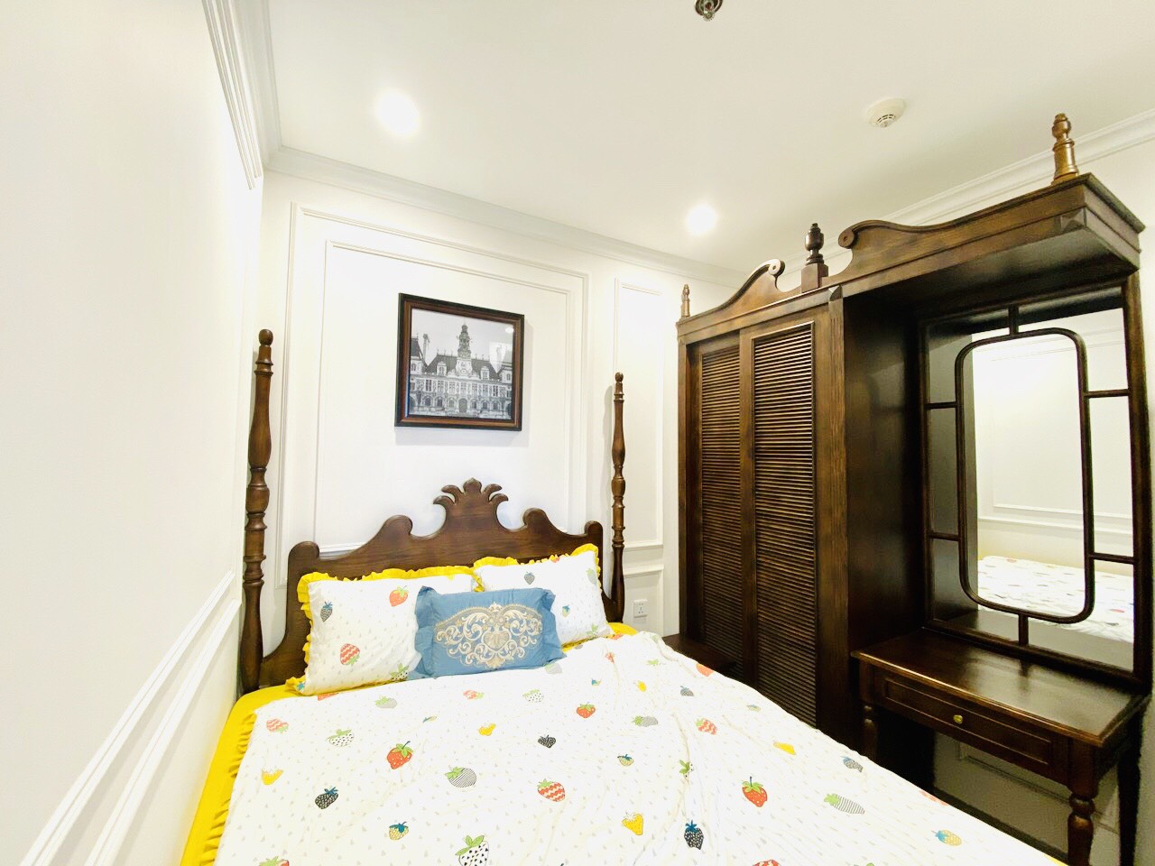 Cho thuê căn hộ 2 ngủ full đồ view VinUni chung cư Vinhomes Ocean Park 5
