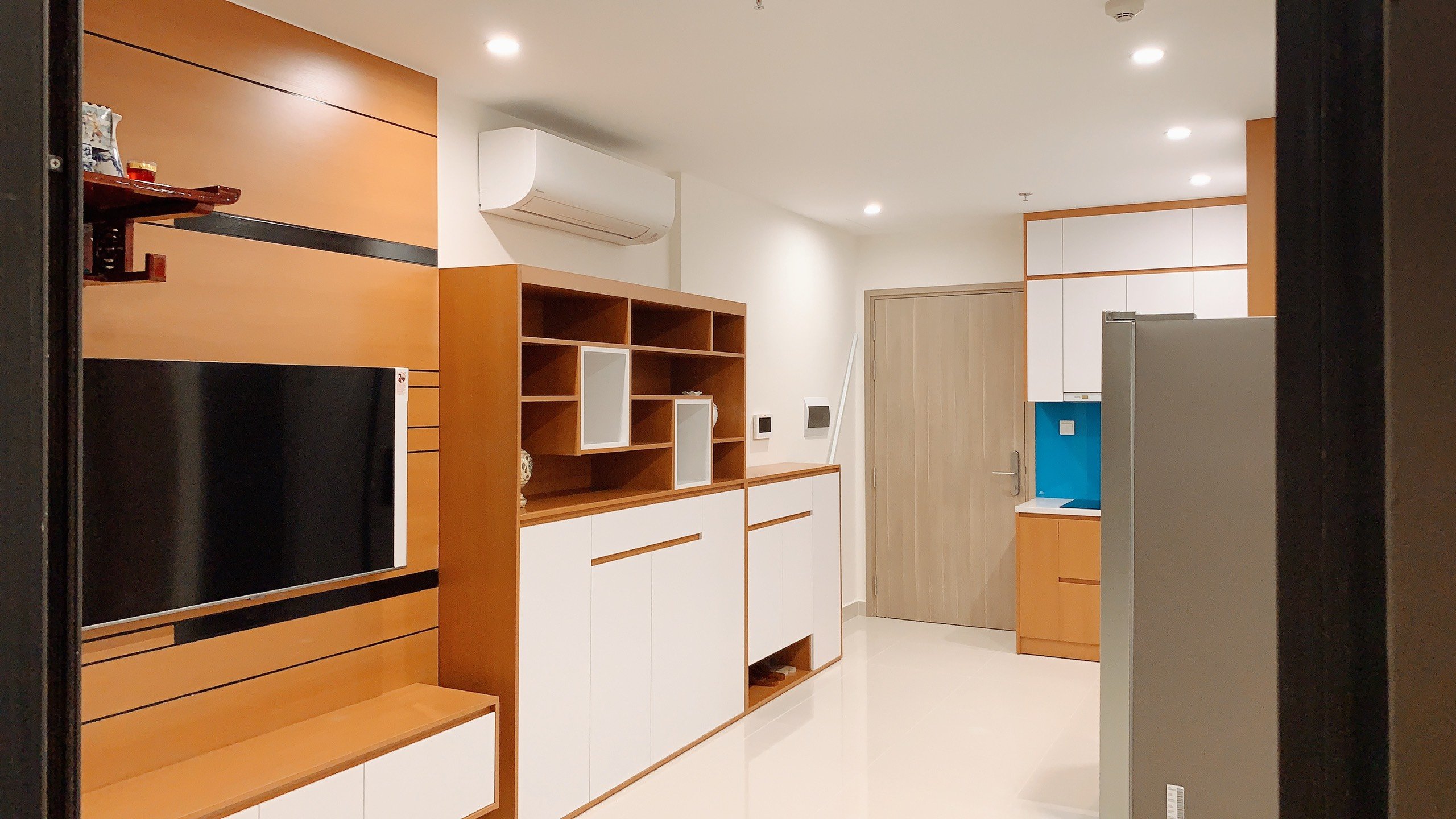 Cho thuê căn hộ 2 ngủ view đại học VinUni đẹp nhất S2.01 Vinhomes Ocean Park 3