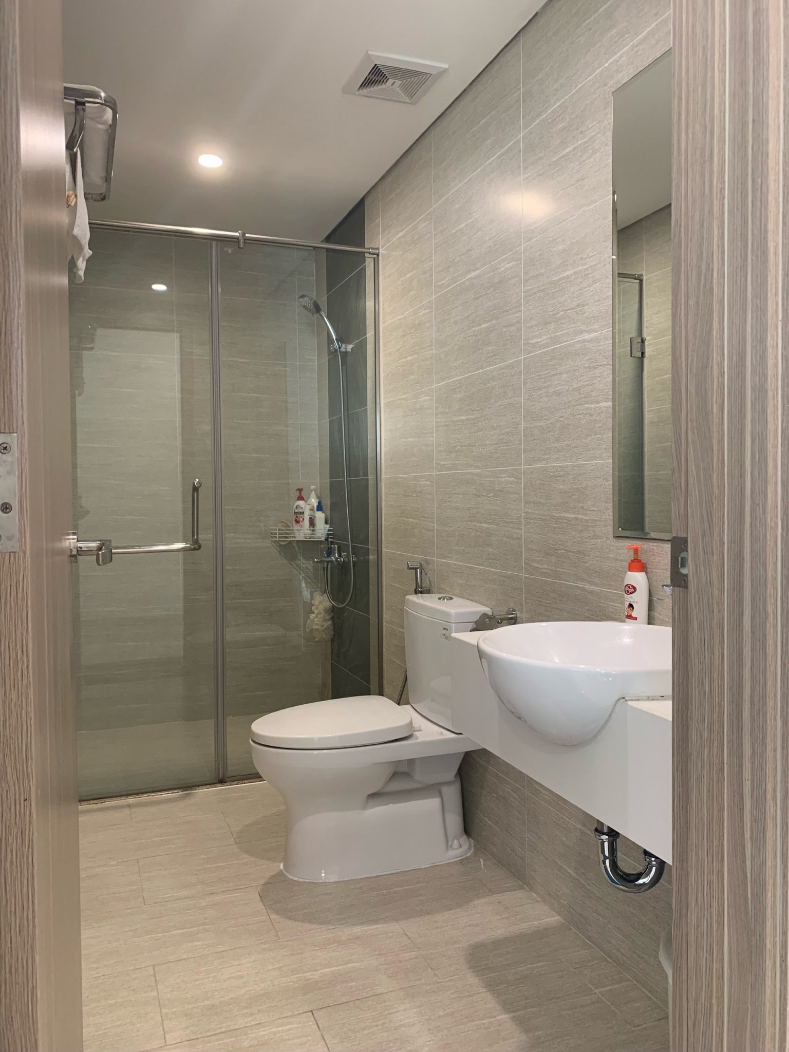 Cho thuê căn hộ 3 ngủ 2 vệ sinh nội thất hiện đại Vinhomes Ocean Park 7