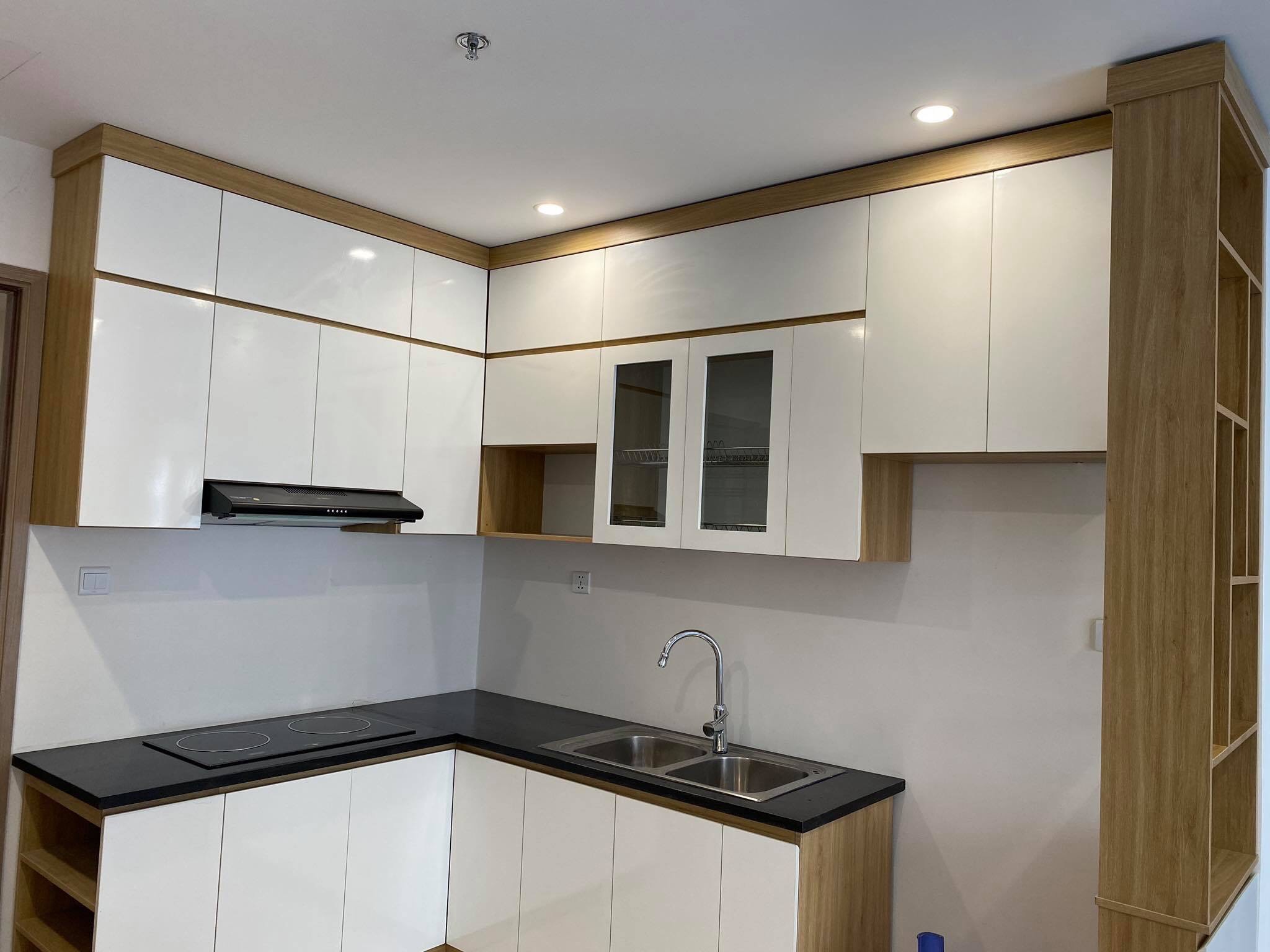 Cho thuê căn hộ 55m2, 2 phòng ngủ, view công viên nội khu tại Vinhomes Ocean Park 3