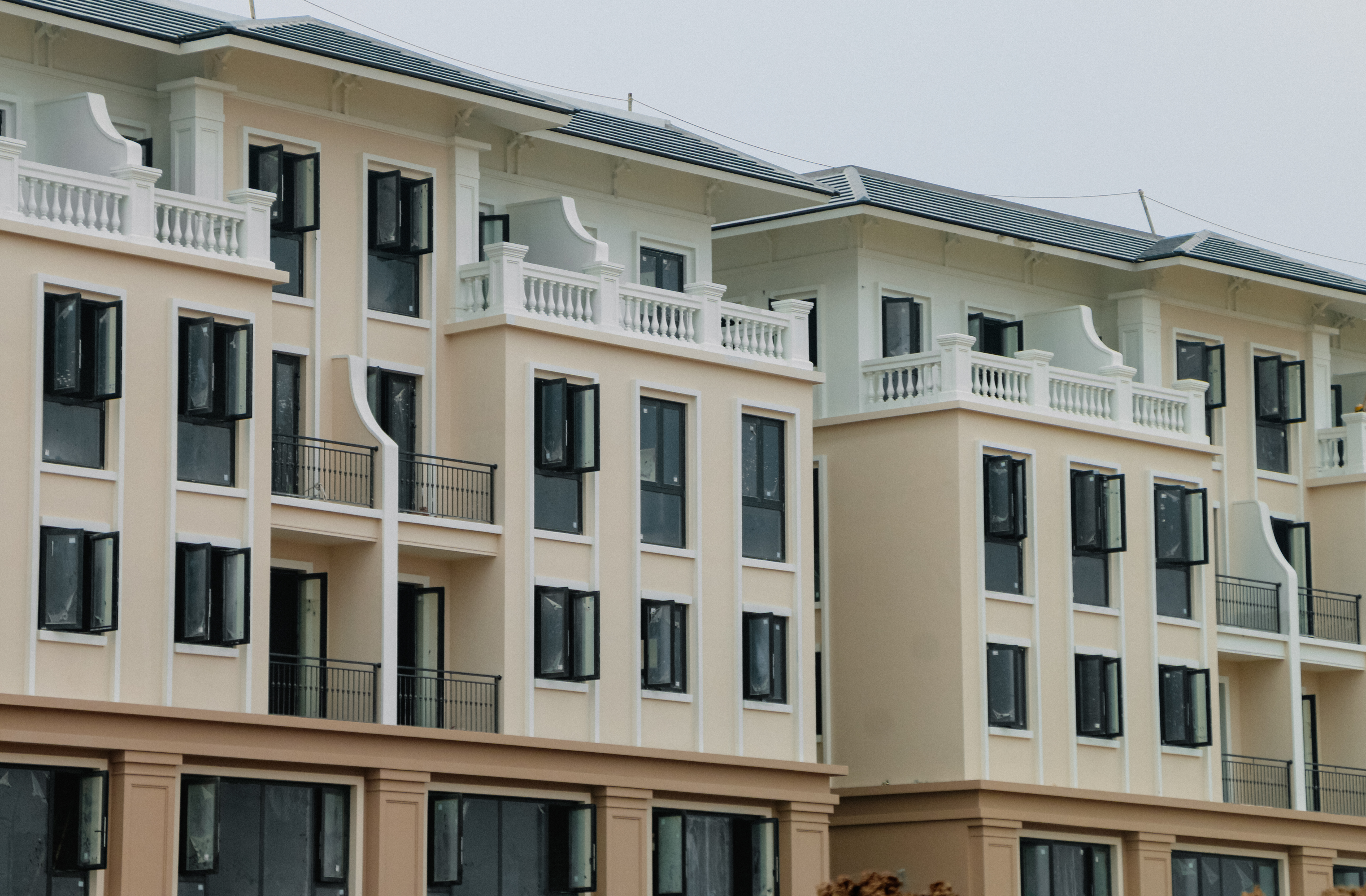 Cho thuê nhà phố shophouse phân khu Hải Đăng Vinhomes Ocean Park 3 The Crown Hưng Yên
