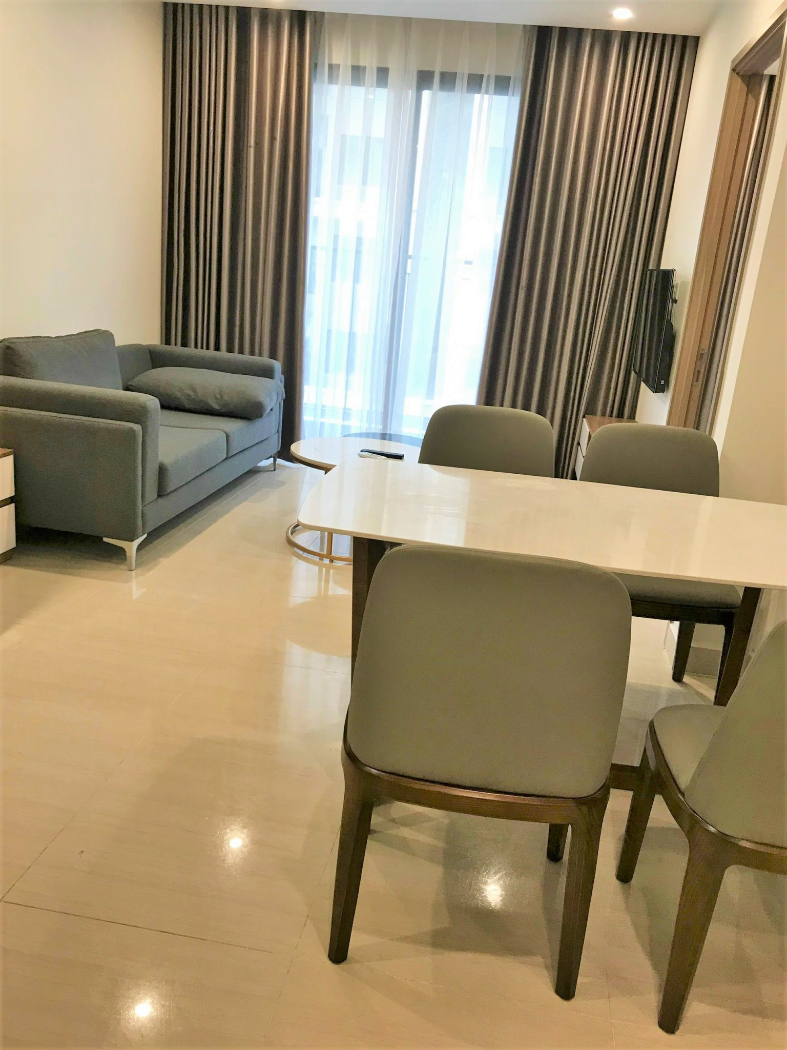 Bán căn hộ chung cư 2 ngủ full đồ view thoáng tòa S2.11 Vinhomes Ocean Park