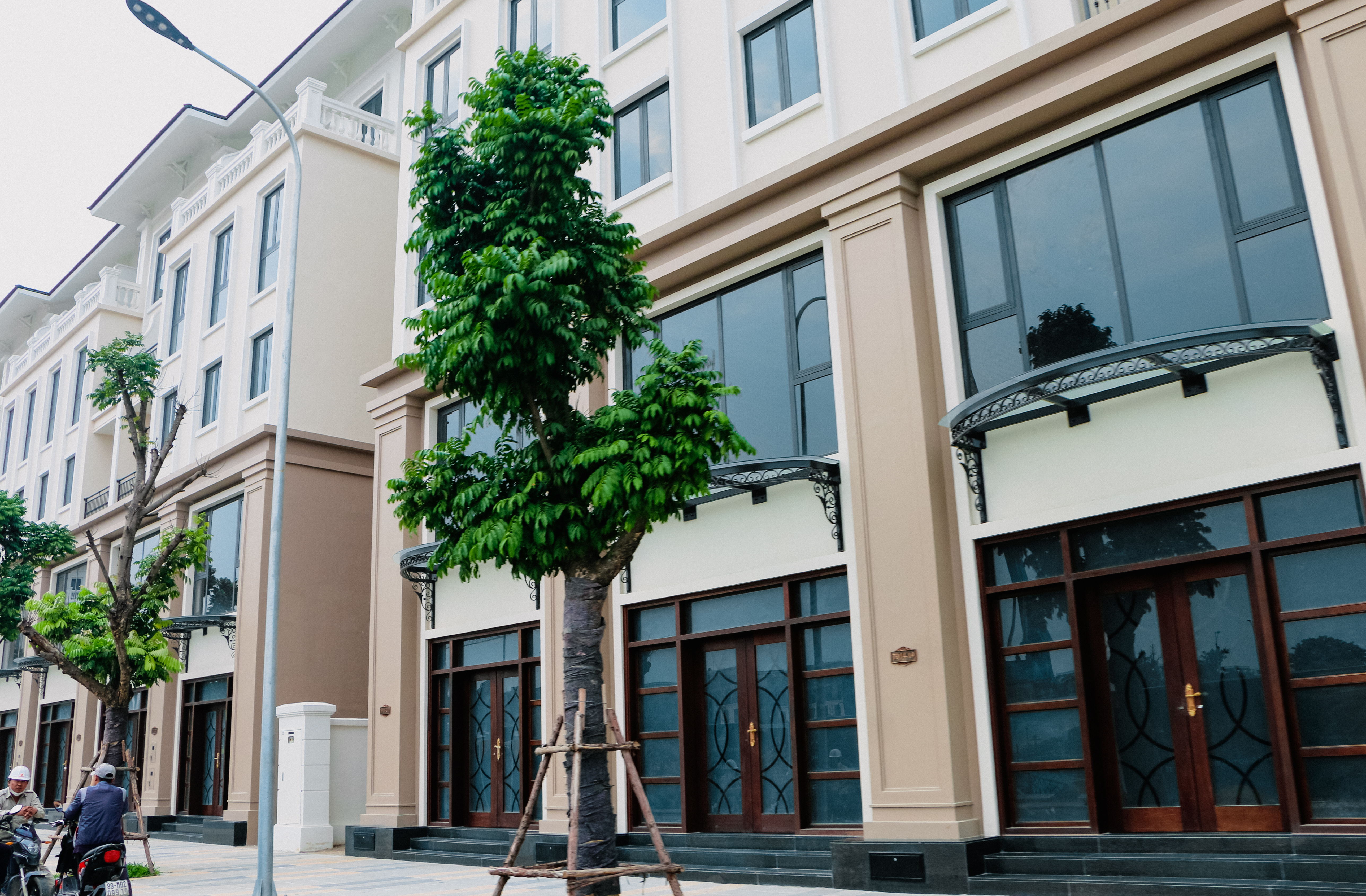 Bán nhà liền kề căn góc Ánh Dương 18, DT 82m2, Vinhomes Ocean Park 3