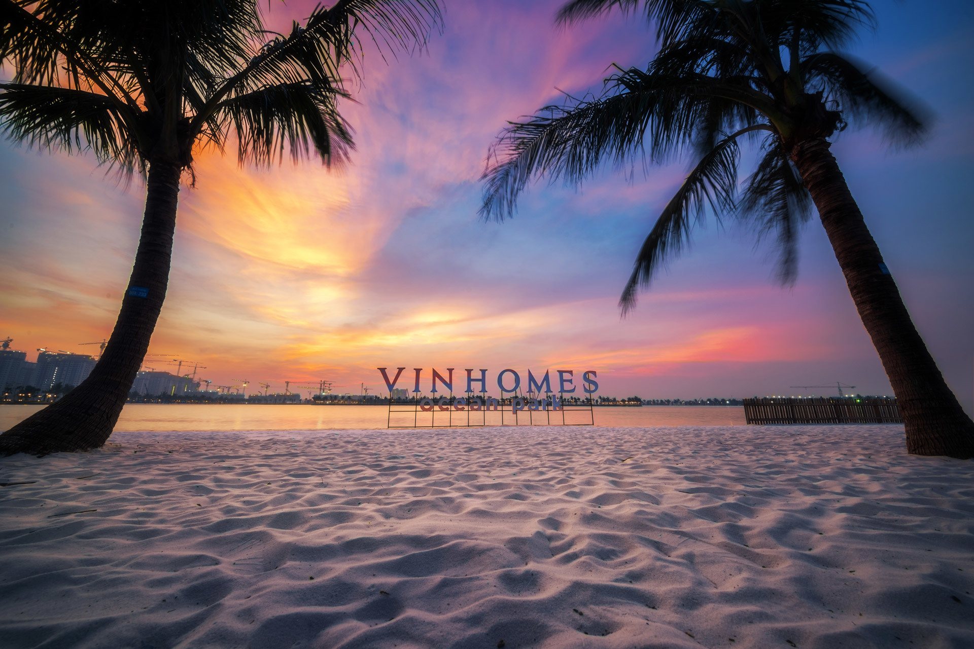 Cho thuê căn hộ 2 ngủ 2 vệ sinh view VinUni tại Ruby 1 Vinhomes Ocean Park