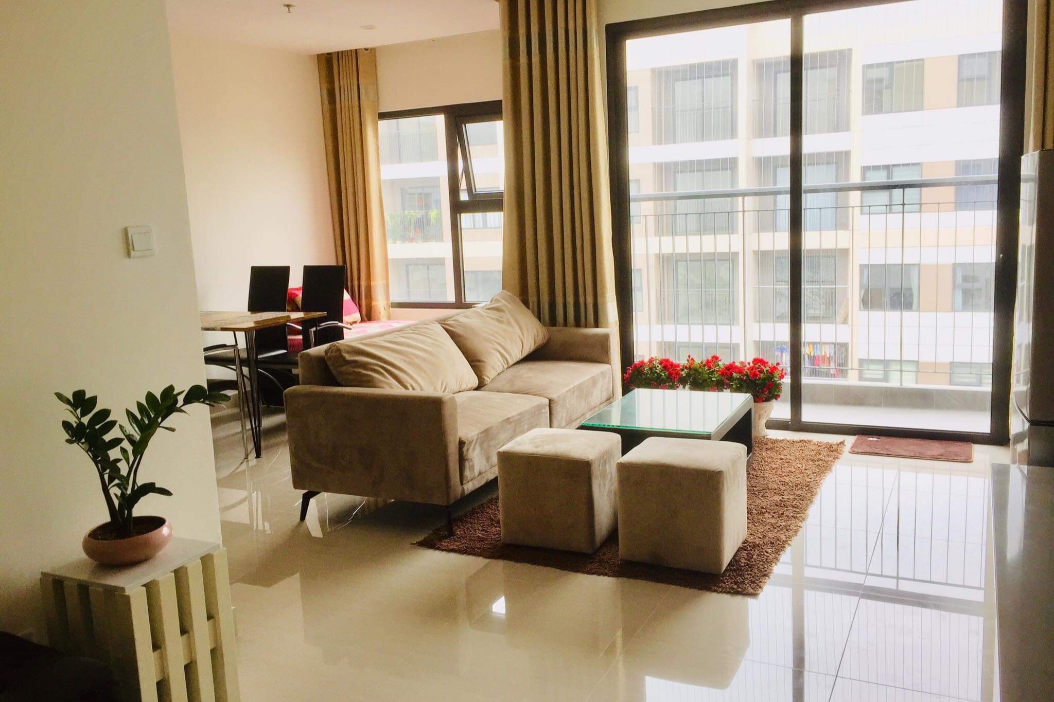 Cho thuê căn hộ chung cư 2 ngủ 2 wc đầy đủ đồ toà S2.08 Vinhomes Ocean Park.