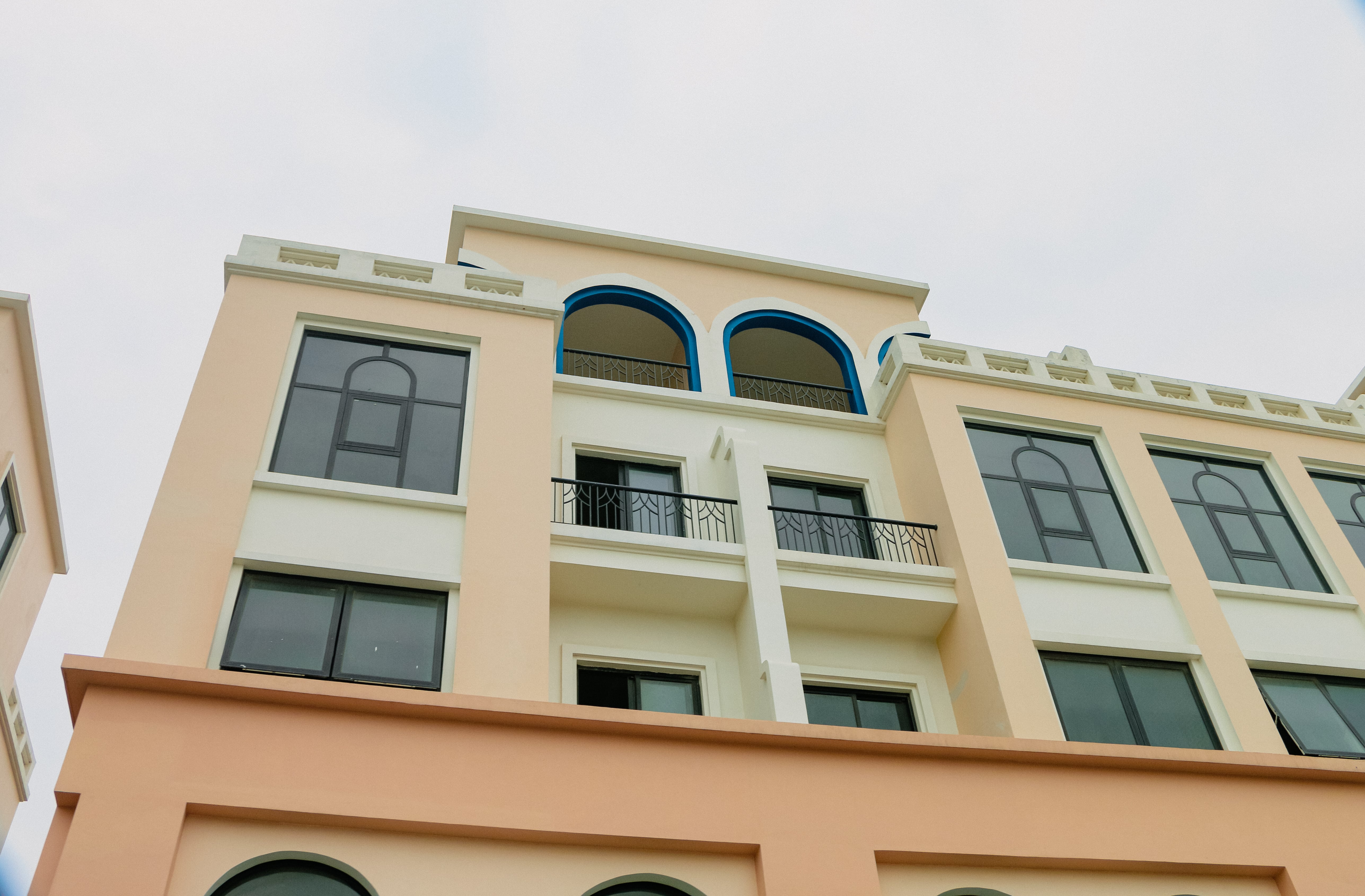 Cho thuê shophouse Phố Biển 22 Vinhomes Ocean Park 3 The Crown - DT: 150m2 x 4 tầng