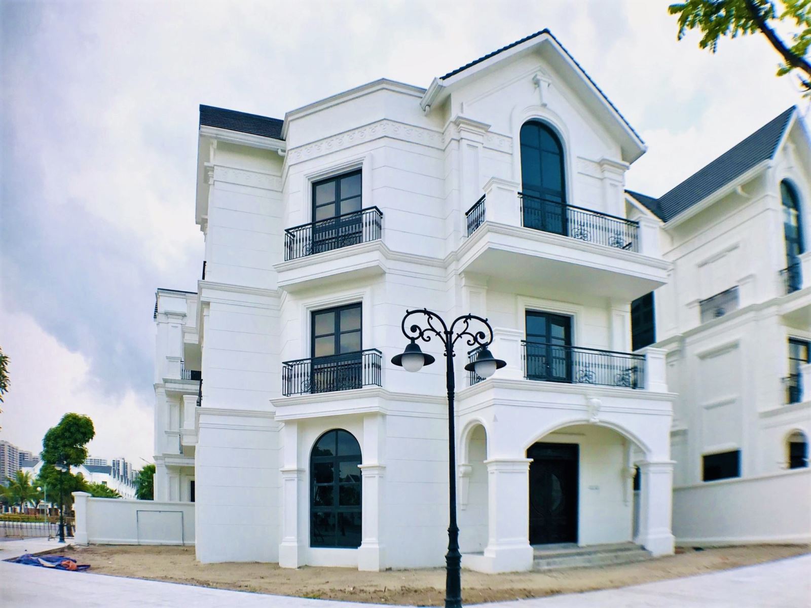 Thuê biệt thự vinhomes ocean park